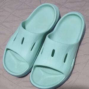Hoka Mint Green Slide Slippers Size 9 Women